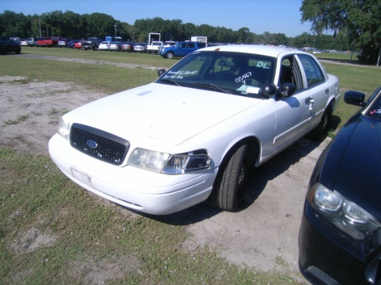 12-05119 (Cars-Sedan 4D)  Seller:Hernando County Sheriff-s 2009 FORD CROWNVIC