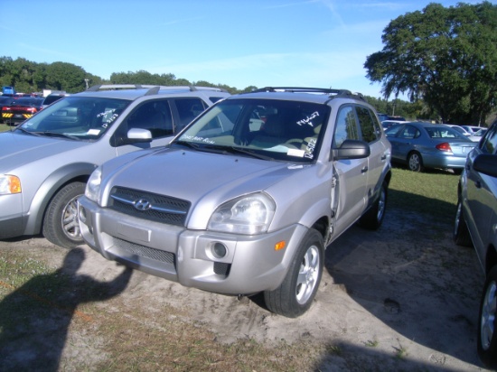 12-05122 (Cars-SUV 4D)  Seller:Private/Dealer 2005 HYUN TUCSON