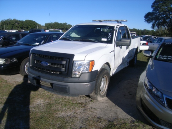 1-05124 (Trucks-Pickup 2D)  Seller:Sarasota County Commissioners 2013 FORD F150