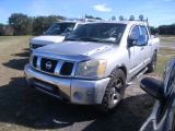 1-06132 (Trucks-Pickup 4D)  Seller:Florida State LETF 2005 NISS TITAN