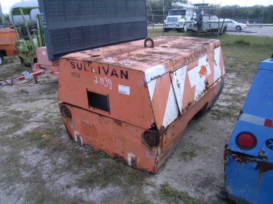 2-01138 (Equip.-Air comp.)  Seller:Private/Dealer SULLIVAN 185CFM DIESEL SKID MOUNTED AIR