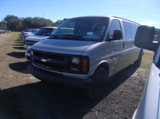2-06123 (Cars-Van 3D)  Seller:Florida State DJJ 1999 CHEV 3500
