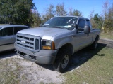 2-06210 (Trucks-Pickup 2D)  Seller:Florida State FWC 2006 FORD F250