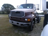 2-08126 (Trucks-Tractor)  Seller:City of Clearwater 2004 STLG LT9500