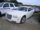2-06265 (Cars-Sedan 4D)  Seller:City of Clearwater 2008 CHRY 300
