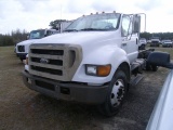 2-09119 (Trucks-Chasis)  Seller:Private/Dealer 2004 FORD F650