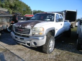 2-08245 (Trucks-Dump)  Seller:Pinellas County BOCC 2003 GMC 3500