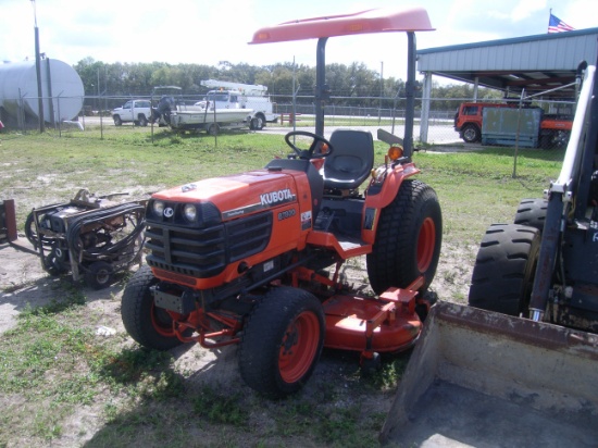 3-01132 (Equip.-Tractor)  Seller:Private/Dealer KUBOTA B7800 4X4 DIESEL TRACTOR WITH