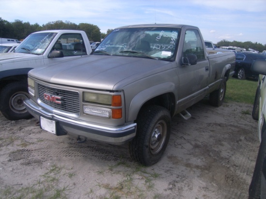 3-05133 (Trucks-Pickup 2D)  Seller: Florida State ACS 2000 GMC 2500