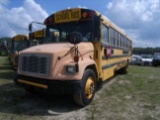 3-08110 (Trucks-Buses)  Seller: Gov/Hillsborough County School 2002 FRHT FS65