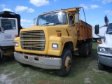3-08221 (Trucks-Dump)  Seller: Gov/City of Bradenton 1996 FORD L8000