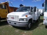 3-08220 (Trucks-Utility 2D)  Seller: Gov/Manatee County 2006 GMC 4500