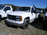 3-08229 (Trucks-Wrecker)  Seller:Private/Dealer 2001 CHEV 3500