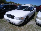 3-06251 (Cars-Sedan 4D)  Seller: Gov/Hillsborough County Sheriff-s 2009 FORD CROWNVIC