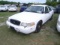4-06228 (Cars-Sedan 4D)  Seller: Gov/Hillsborough County Sheriff-s 2009 FORD CROWNVIC