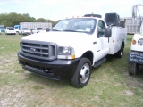 4-09114 (Trucks-Utility 2D)  Seller:Private/Dealer 2002 FORD F550