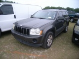 4-10234 (Cars-SUV 4D)  Seller: Florida State FDLE 2006 JEEP CHEROKEE