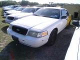 4-06114 (Cars-Sedan 4D)  Seller: Gov/Martin County Sheriff-s Office 2011 FORD CROWNVIC