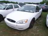 4-06233 (Cars-Sedan 4D)  Seller: Florida State APD 2005 FORD TAURUS