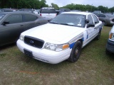 4-10241 (Cars-Sedan 4D)  Seller: Gov/City of Clearwater 2010 FORD CROWNVIC