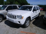 4-09248 (Cars-SUV 4D)  Seller: Gov/Orange County Sheriffs Office 2006 JEEP CHEROKEE