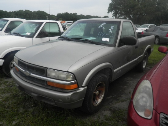 5-05114 (Trucks-Pickup 2D)  Seller: Florida State ACS 2000 CHEV S10