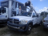 6-08221 (Trucks-Aerial lift)  Seller:Private/Dealer 2009 DODG 5500