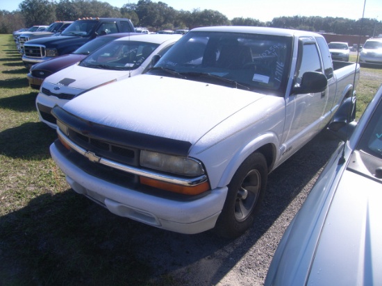 1-07116 (Trucks-Pickup 2D)  Seller:Private/Dealer 1998 CHEV S10