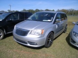 2-12214 (Cars-Van 4D)  Seller:Private/Dealer 2012 CHRY TOWN&COUN