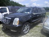 6-07137 (Cars-SUV 4D)  Seller:Private/Dealer 2010 CADI ESCALADE