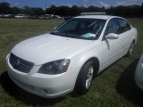 6-11214 (Cars-Sedan 4D)  Seller:Private/Dealer 2005 NISS ALTIMA