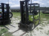 7-01142 (Equip.-Fork lift)  Seller:Private/Dealer CLARK CMP25L 4000LB LPG FORK LIFT