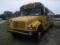 7-08115 (Trucks-Buses)  Seller: Gov/Hillsborough County School 2002 AMRT T444E