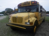 7-08116 (Trucks-Buses)  Seller: Gov/Hillsborough County School 2002 AMRT T444E