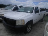 7-05130 (Trucks-Pickup 2D)  Seller: Gov/Hillsborough Area Regional Tra 2008 CHEV 1500