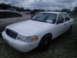 7-06240 (Cars-Sedan 4D)  Seller: Gov/Hillsborough County Sheriff-s 2009 FORD CROWNVIC