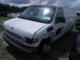 7-05140 (Trucks-Van Cargo)  Seller: Gov/Hillsborough County School 1998 FORD E250