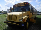 7-09115 (Trucks-Buses)  Seller: Gov/Hillsborough County School 2003 ICCO 3000IC