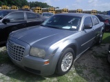 7-06251 (Cars-Sedan 4D)  Seller: Gov/Hillsborough County Sheriff-s 2007 CHRY 300