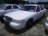 7-09246 (Cars-Sedan 4D)  Seller: Gov/Pasco County Sheriff-s Office 2009 FORD CROWNVIC