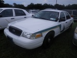 7-12218 (Cars-Sedan 4D)  Seller: Gov/Charlotte County Sheriff-s 2011 FORD CROWNVIC