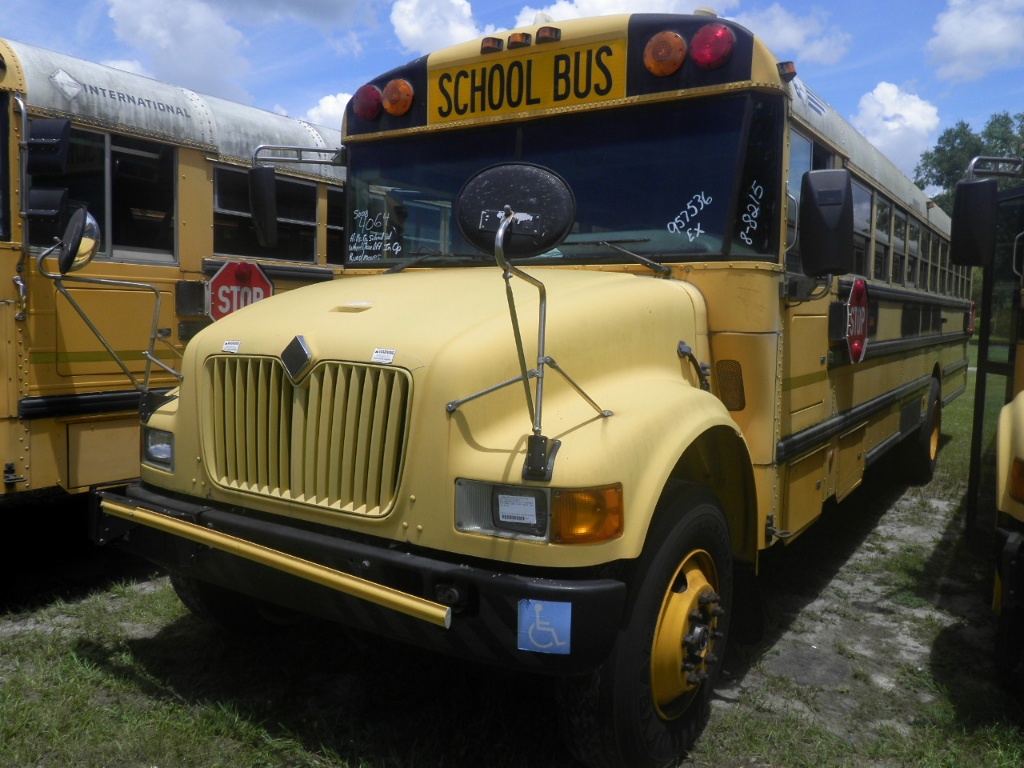 8-08215 (Trucks-Buses) Seller: Gov/Hillsborough County School 2003 ICCO  IC3S530 | Cars & Vehicles Buses | Online Auctions | Proxibid