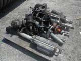 9-04158 (Equip.-Misc.)  Seller:Private/Dealer PALLET OF HYDRAULIC PUMPS AND CYLINDERS