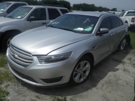 9-05136 (Cars-Sedan 4D)  Seller: Florida State F.D.L.E. 2015 FORD TAURUS