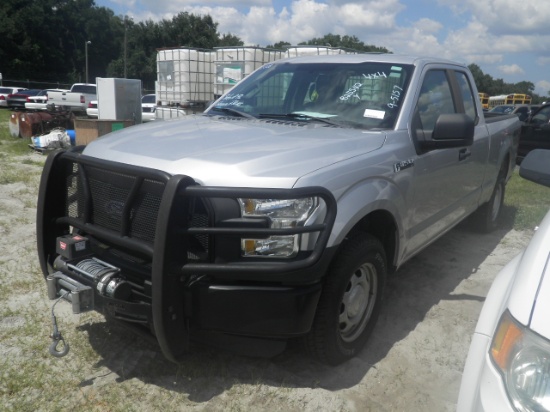 9-05157 (Trucks-Pickup 2D)  Seller: Florida State F.W.C. 2015 FORD F150