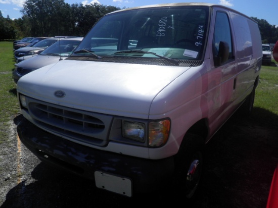 9-07144 (Cars-Van 3D)  Seller:Private/Dealer 1998 FORD E250