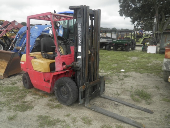 10-01512 (Equip.-Fork lift)  Seller:Private/Dealer WORLD WFD50 DIESEL FORKLIFT