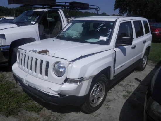 10-05116 (Cars-SUV 4D)  Seller: Florida State D.O.C. 2016 JEEP PATRIOT