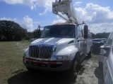 10-08122 (Trucks-Aerial lift)  Seller: Gov/Sarasota County Commissioners 2011 INTL 4300