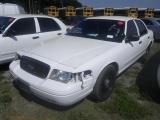 10-06261 (Cars-Sedan 4D)  Seller: Gov/Hernando County Sheriff-s 2008 FORD CROWNVIC